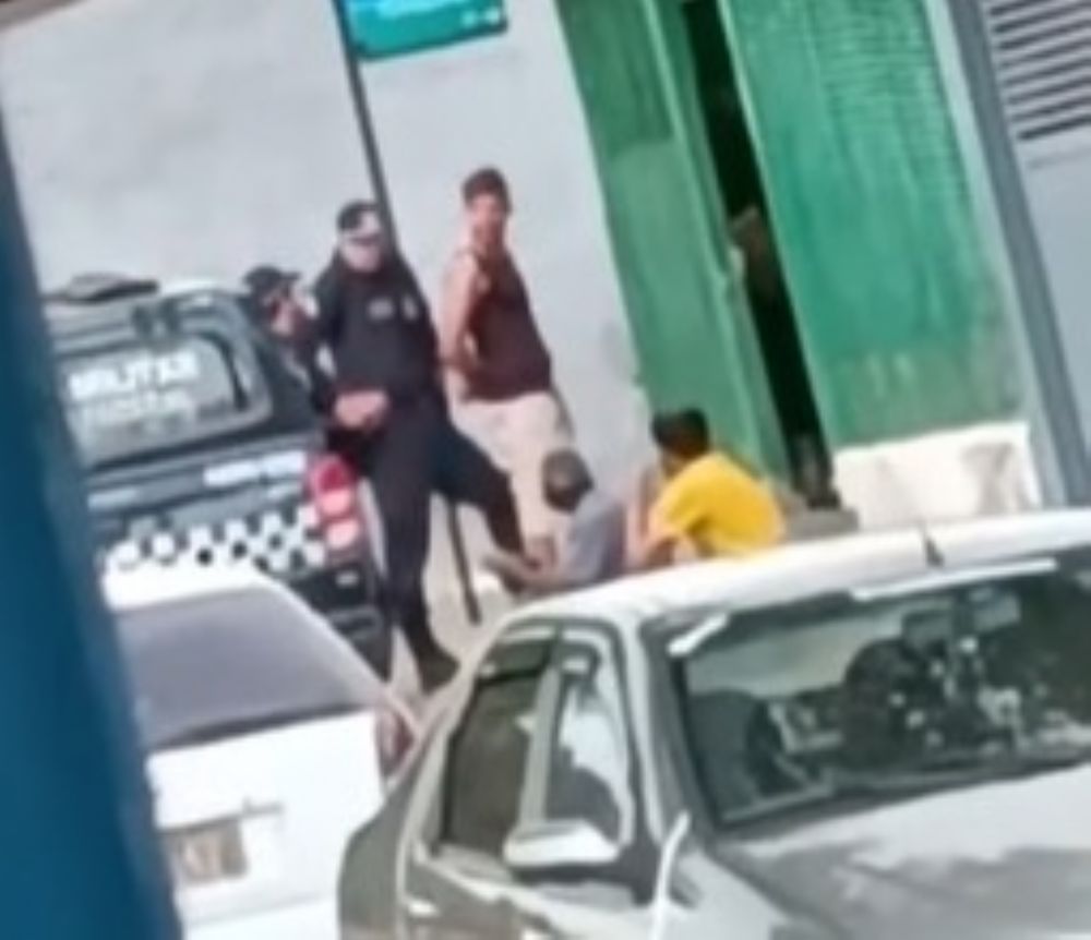 Líder comunitário Nathan Rodrigues é conduzido à delegacia após denúncia anônima